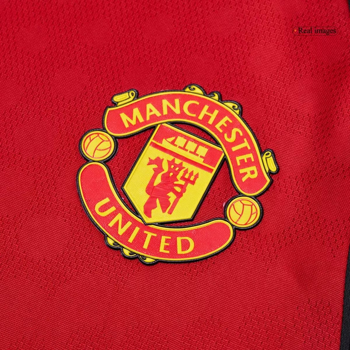 B.FERNANDES #8 Manchester United Home Match Jersey Player Version 2025/26